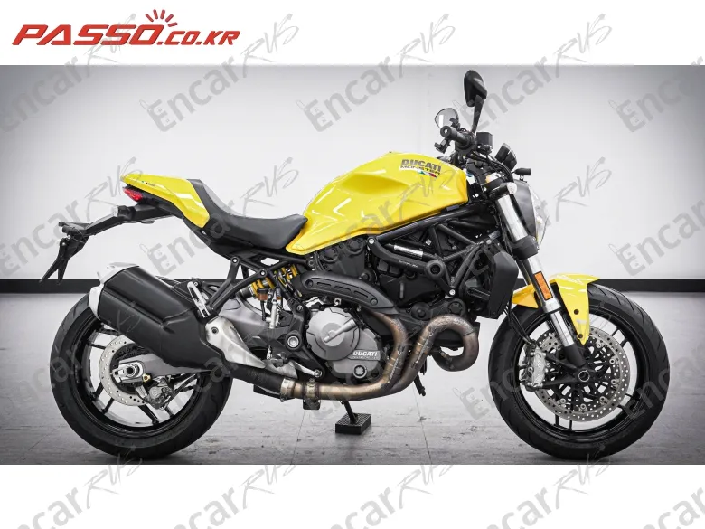 DUCATI MONSTER 821 - фото 0