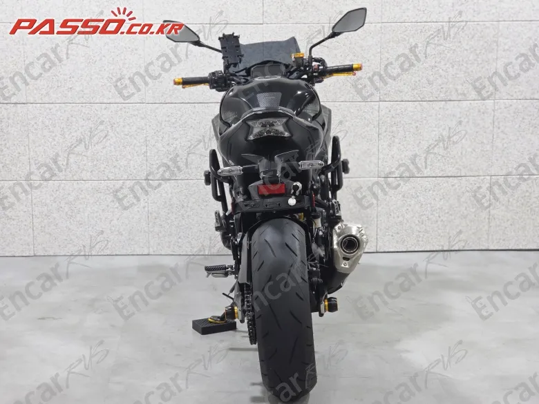 KAWASAKI Z 900 SE ABS - фото 2