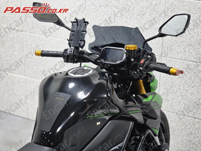 KAWASAKI Z 900 SE ABS - фото 3