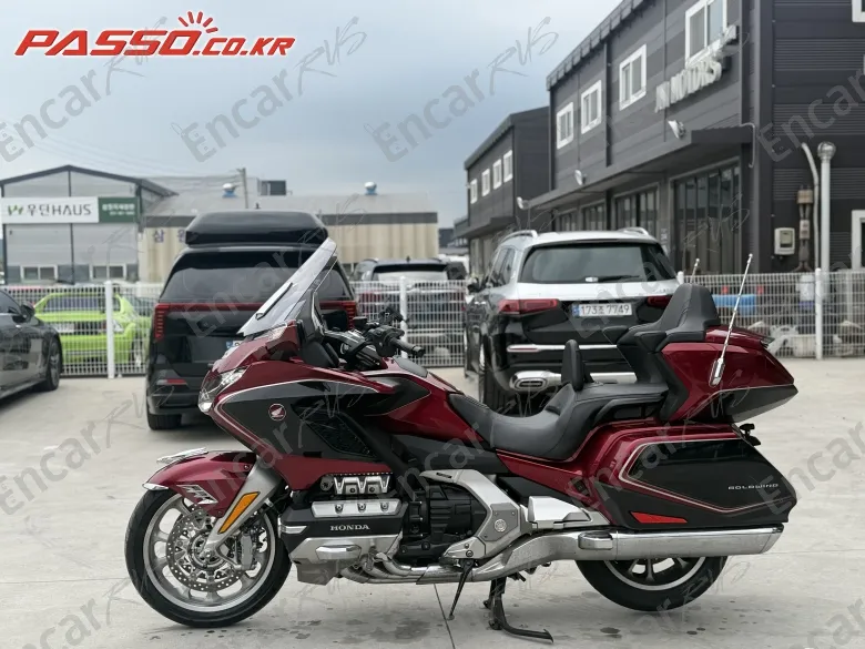 HONDA GOLDWING AUTOMATIC DCT - фото 1