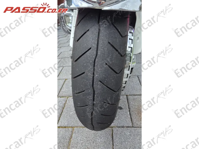 Honda Goldwing 1800 - фото 5