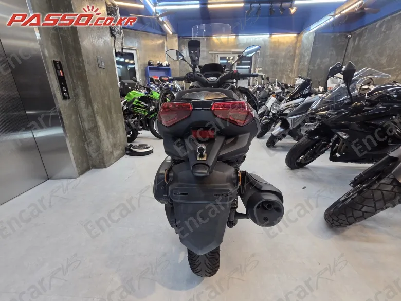 Yamaha X Max 300 Abs - фото 2
