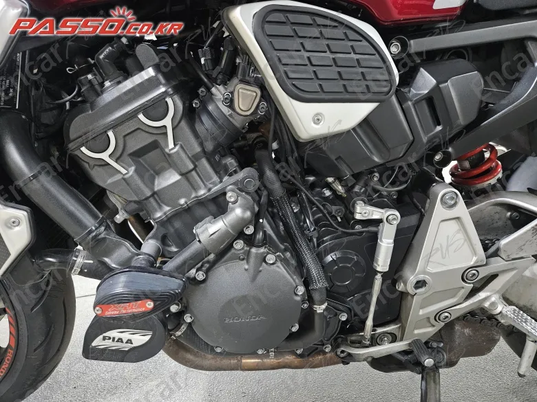 Honda Cb 1000 R - фото 4