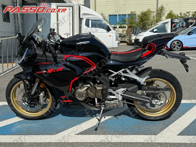 QJMOTOR SRK 421 RR - фото 1