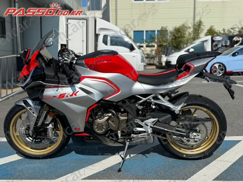 QJMOTOR SRK 421 RR - фото 1