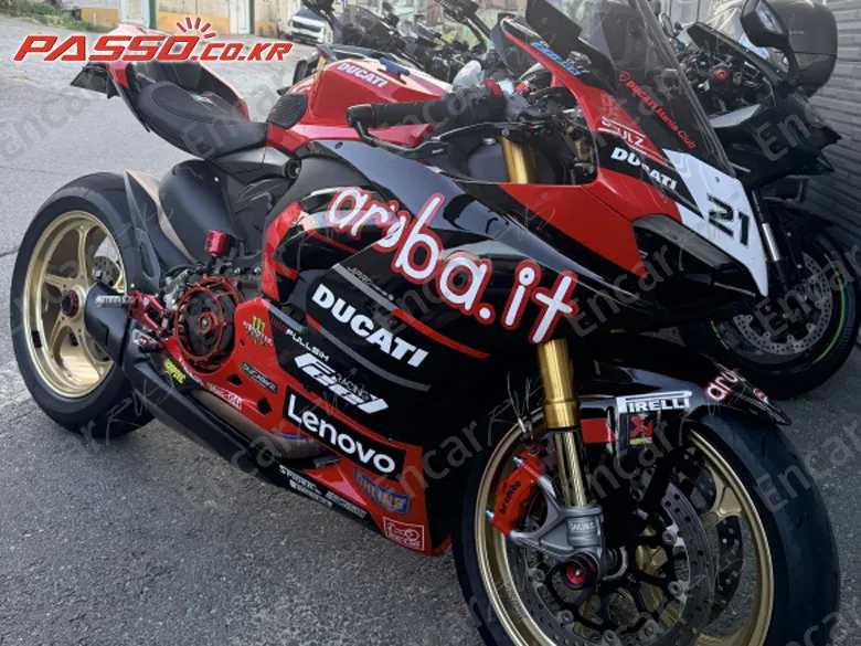 Ducati Panigale V2 - фото 0