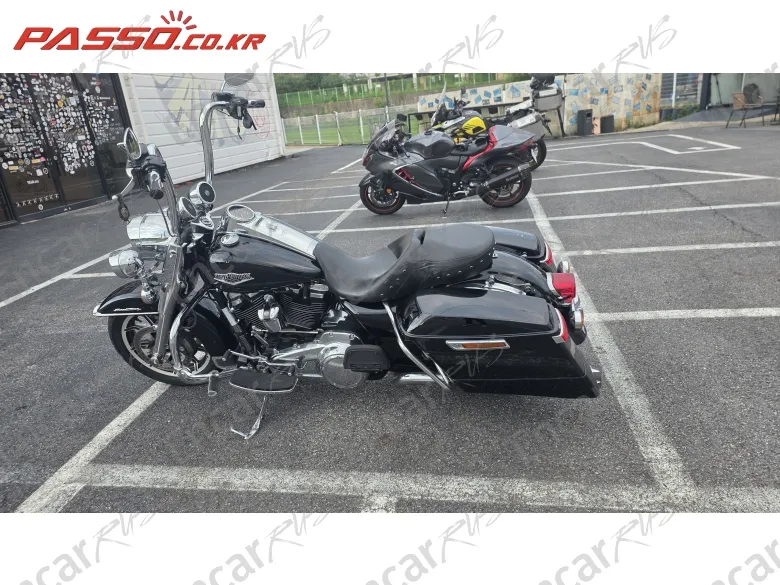 Harley-Davidson Flhr - фото 1