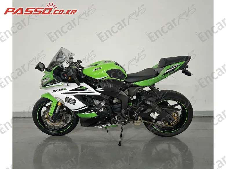 Kawasaki Zx 6 R - фото 1