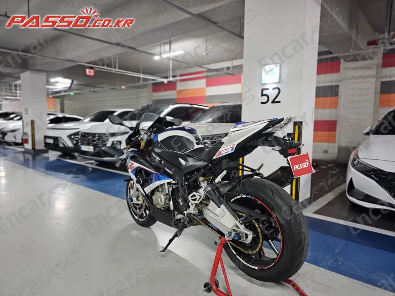BMW S 1000 RR - фото 1