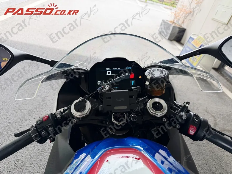 BMW S 1000 RR - фото 3