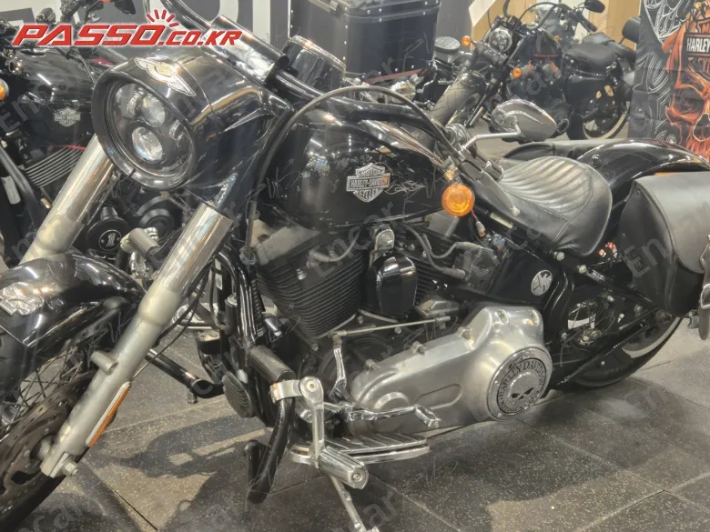 Harley-Davidson Softail Slim - фото 1