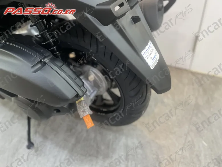 YAMAHA TRICITY 125 S - фото 5