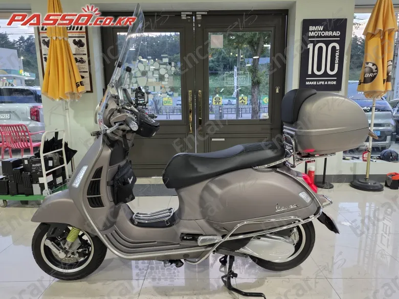 Vespa Gts 300 Super Tech - фото 1