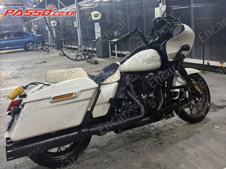Harley-Davidson Road Glide St - фото 0