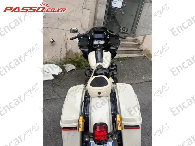 Harley-Davidson Road Glide St - фото 2