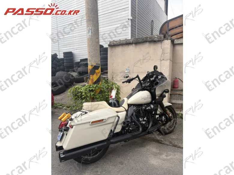 Harley-Davidson Road Glide St - фото 6