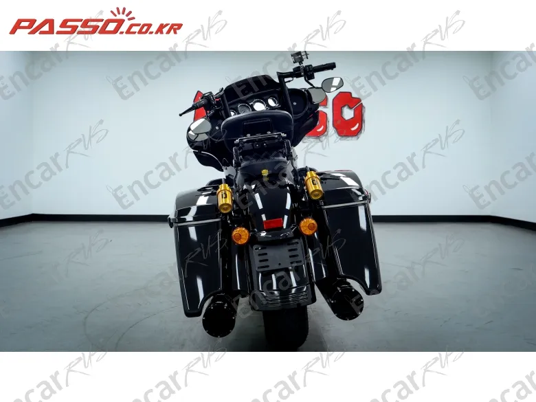 HARLEY-DAVIDSON FLHXS STREET GLIDE SPECIAL - фото 2