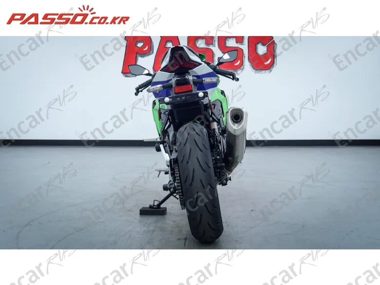 Kawasaki Ninja Zx 4 Rr - фото 2