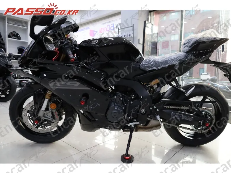 YAMAHA YZF R9 - фото 1