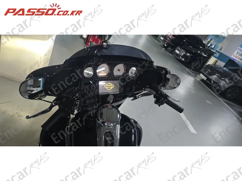 Harley-Davidson Flhxs Street Glide Special - фото 3