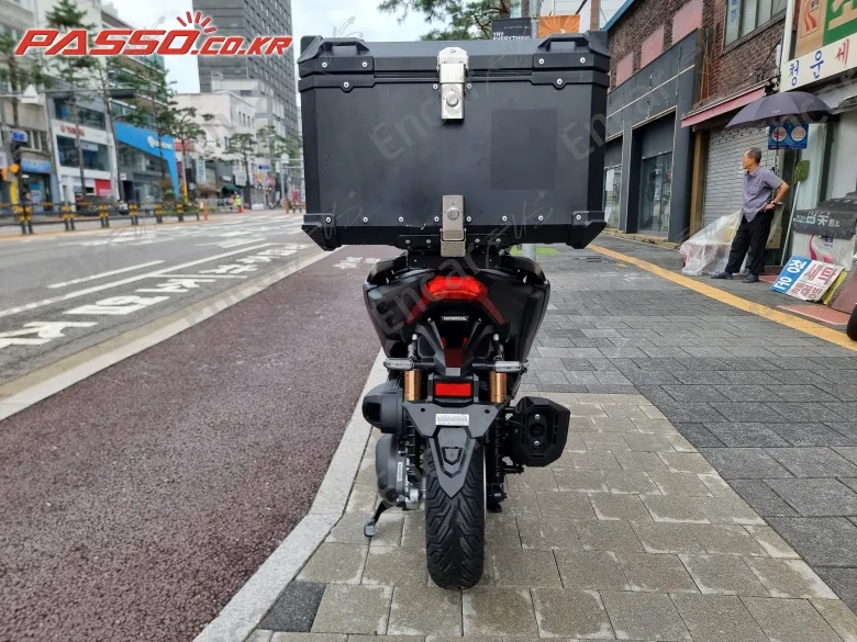 Honda Adv 350 - фото 2