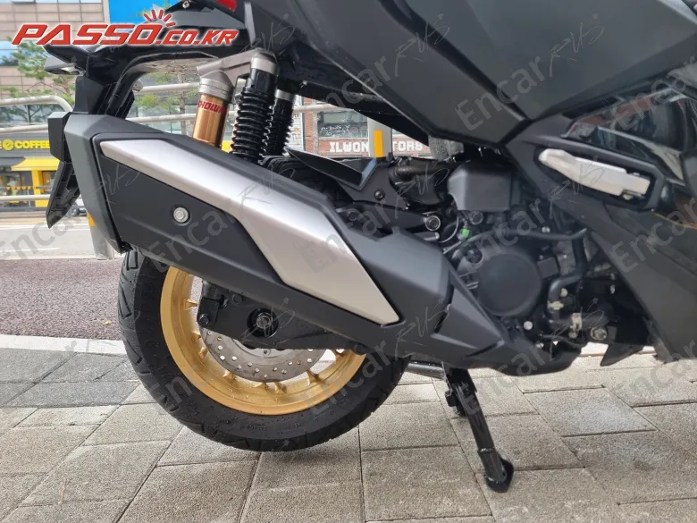 Honda Adv 350 - фото 6