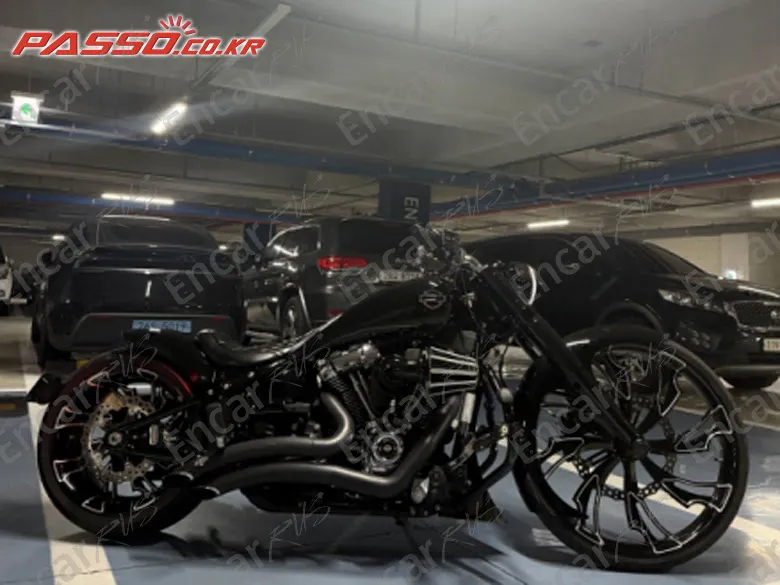 Harley-Davidson Breakout 114 - фото 0