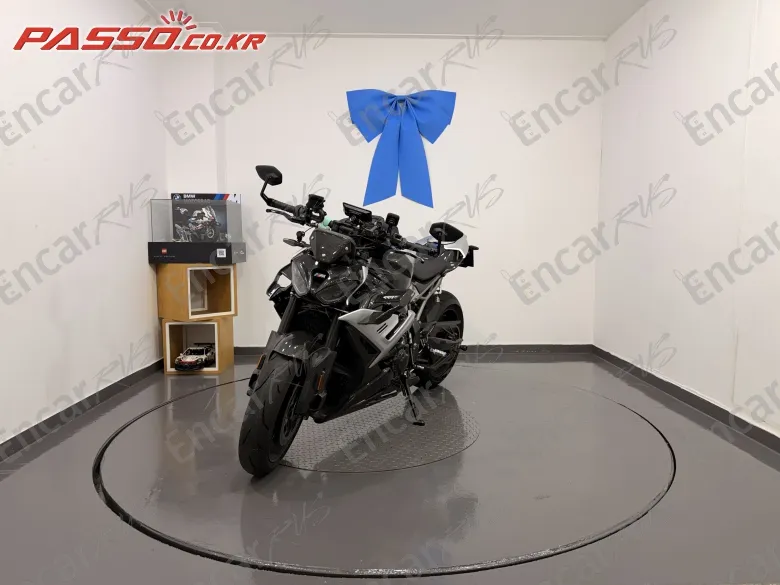 Bmw M 1000 R - фото 5