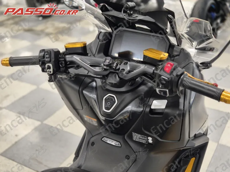 Yamaha T Max 560 - фото 3