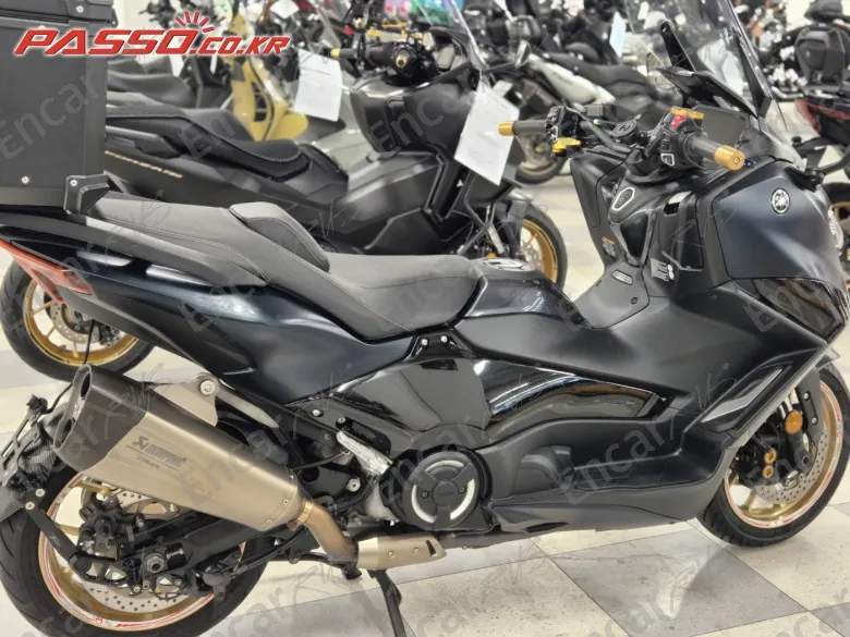Yamaha T Max 560 - фото 0