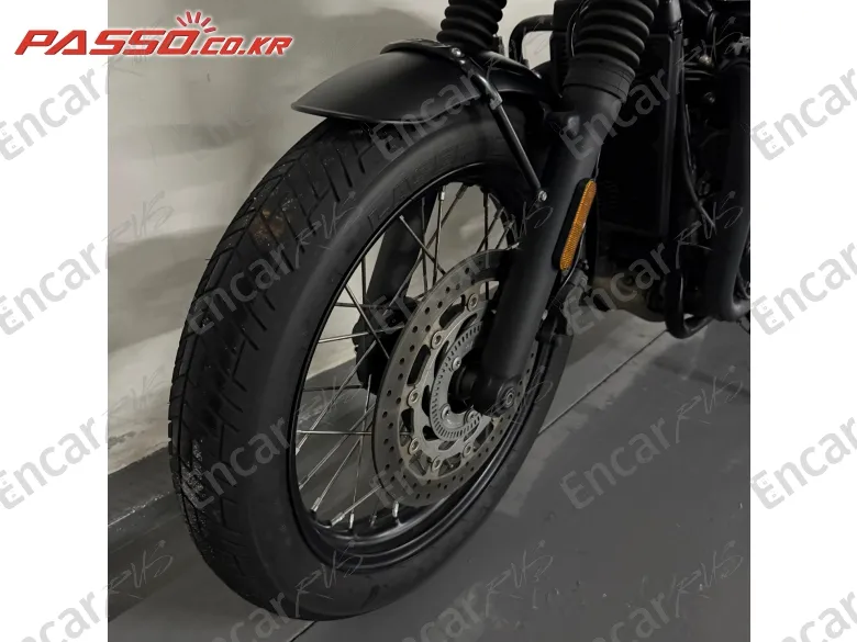 Triumph Bonneville T100 - фото 5