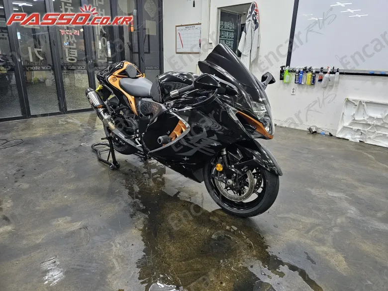 Suzuki Gsx R 1300 Hayabusa - фото 0