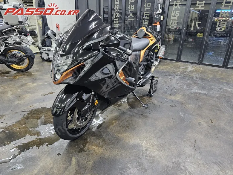 Suzuki Gsx R 1300 Hayabusa - фото 1
