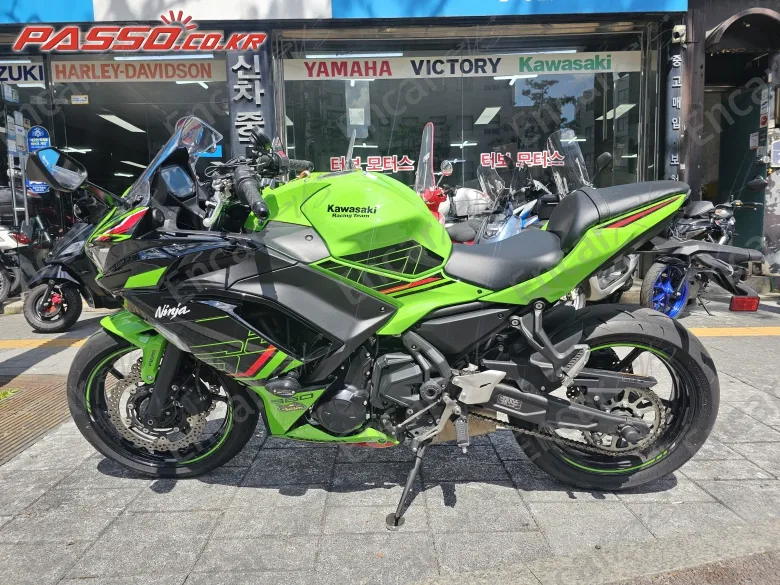Kawasaki Ninja 650 Abs - фото 1