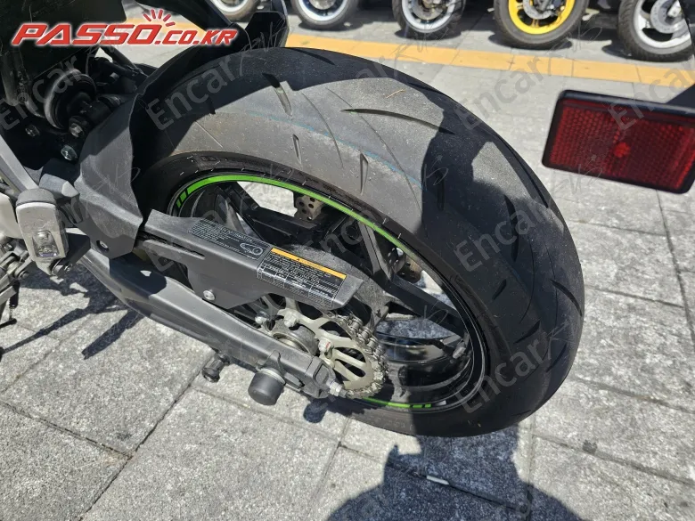 Kawasaki Ninja 650 Abs - фото 6