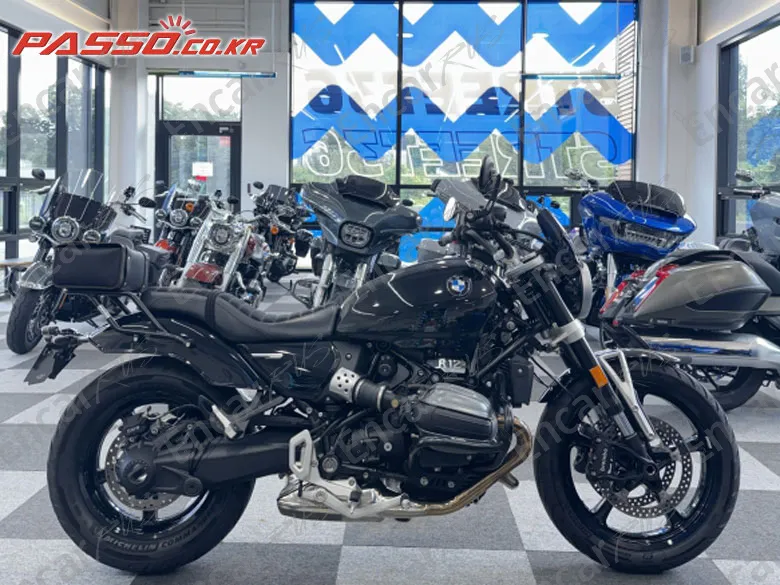 BMW R 12 - фото 0