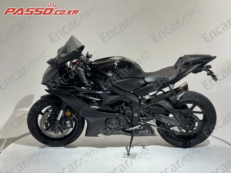 Yamaha Yzf R6 - фото 1