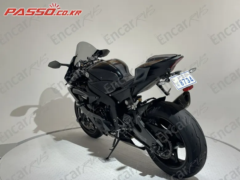 Yamaha Yzf R6 - фото 3