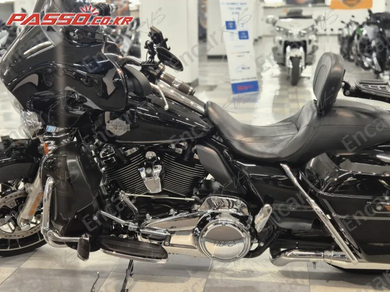 Harley-Davidson Flhxs Street Glide Special - фото 1