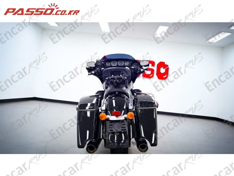 Harley-Davidson Flhxs Street Glide Special - фото 2