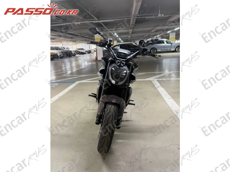 DUCATI X DIAVEL V4 - фото 3