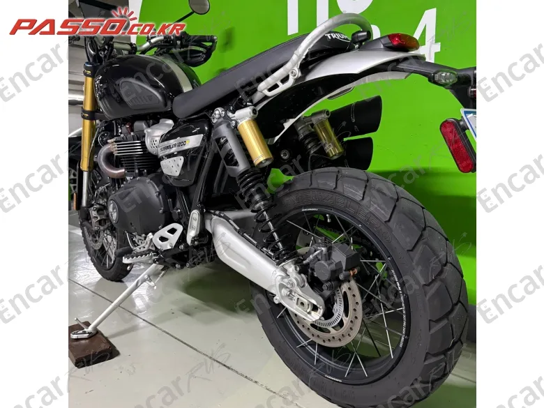 TRIUMPH SCRAMBLER 1200 XE - фото 2
