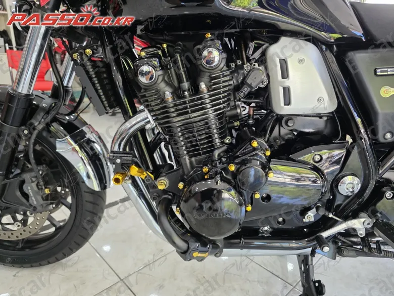 HONDA CB 1100 - фото 4