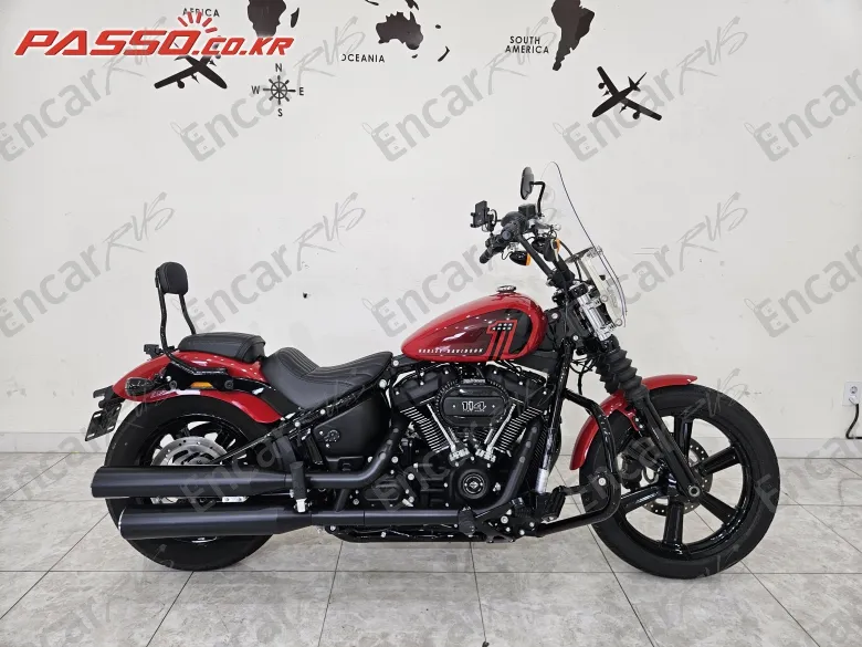 HARLEY-DAVIDSON STREET BOB 114 - фото 0