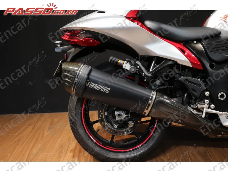 Suzuki Gsx R 1300 Hayabusa - фото 6