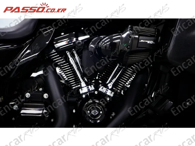 Harley-Davidson Flhx - фото 4