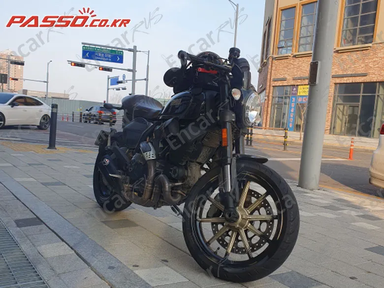 DUCATI SCRAMBLER CAFE RACER - фото 0