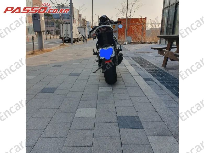 DUCATI SCRAMBLER CAFE RACER - фото 2