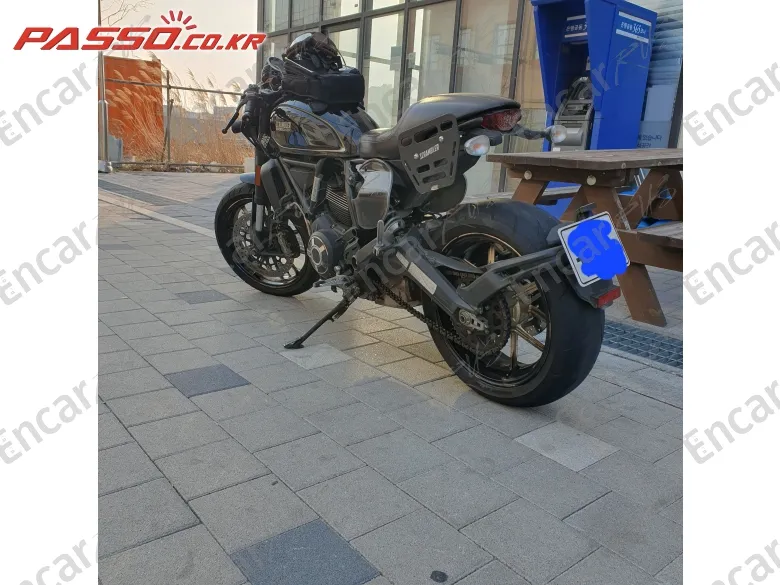DUCATI SCRAMBLER CAFE RACER - фото 3
