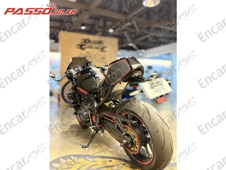 Yamaha Xsr 900 - фото 2